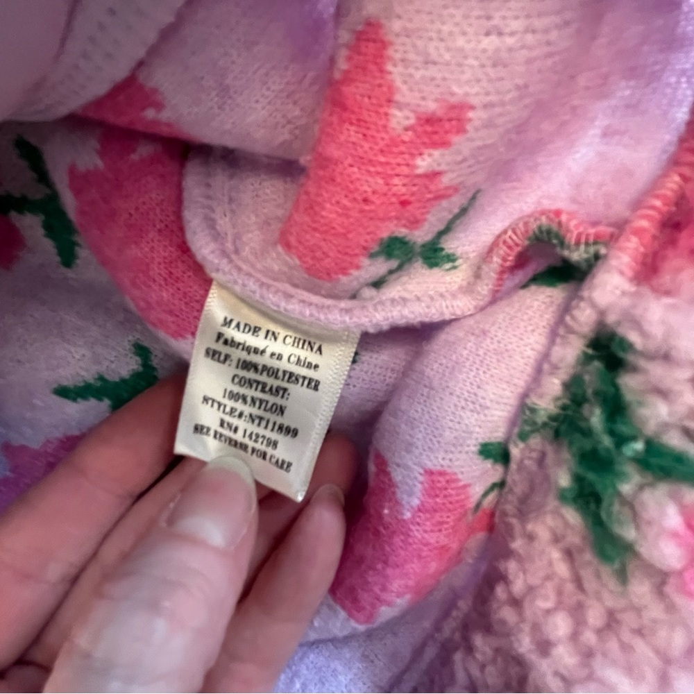 NWT New In Lilac Fleece Jacket with Pink Floral Pattern Oversized Size Small - Picture 10 of 12